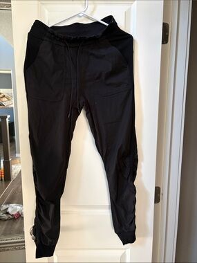 Lululemon black Dance Studio Joggers
